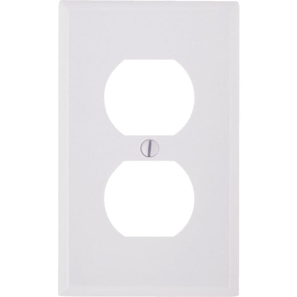 Leviton 1-Gang Smooth Plastic Outlet Wall Plate, White